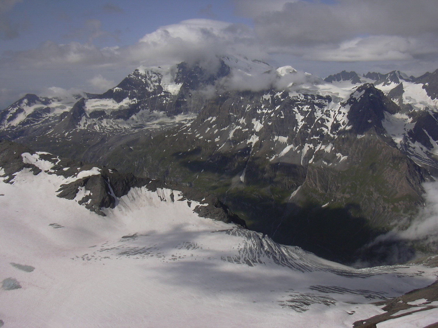 vue sur la Grd Comlbin du sommet