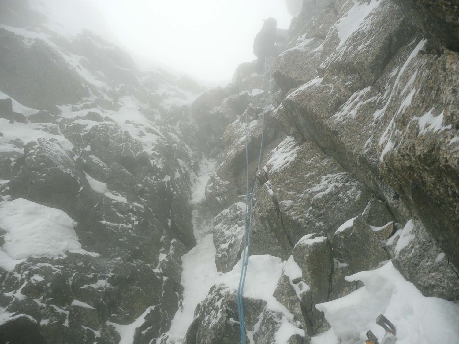 Innominata, goulotte variante de sortie du grand couloir (Innominette ?)