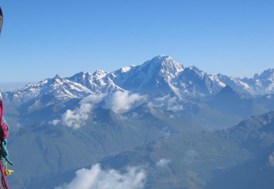 Mt.Blanc- vue du sommet du Mt. Pourri