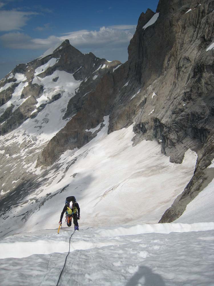 Montée, versant W Col du Pavé