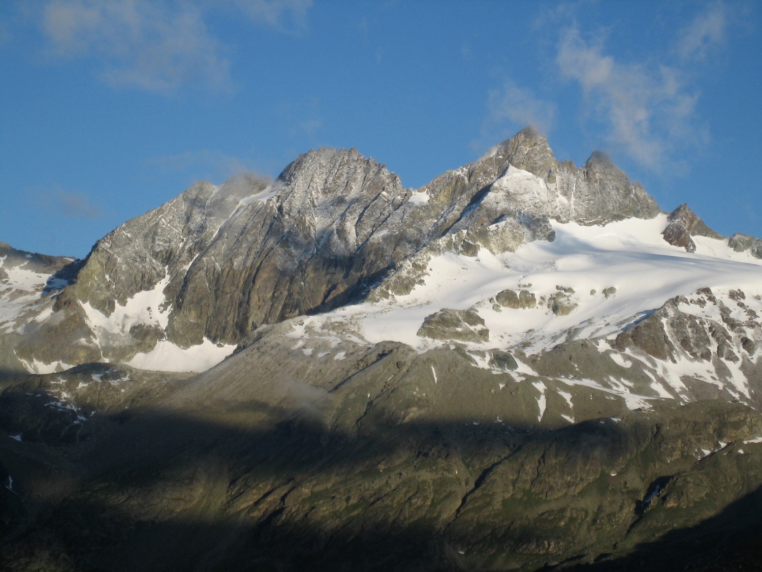 Aiguilles Rouges d'Arolla vues depuis le col de Tsarmine