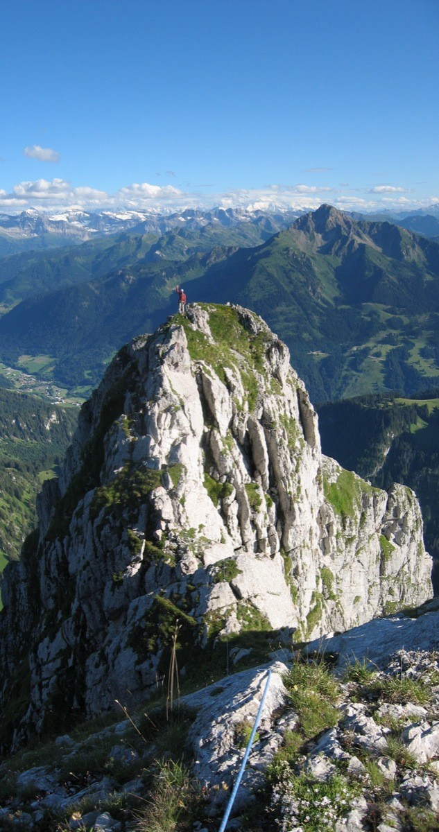 Partie finale de l'arête SW des Cornettes de Bise