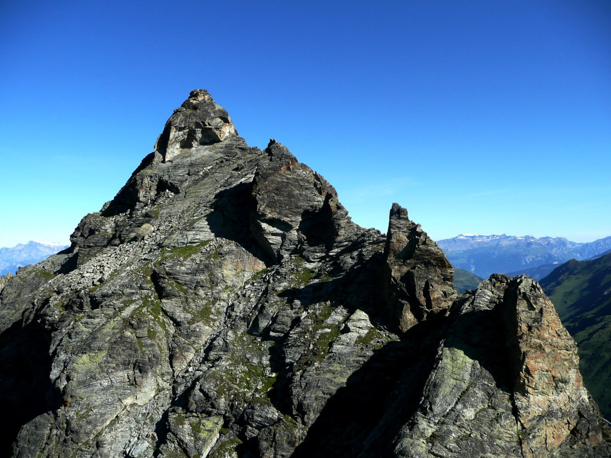 Arêtes de Bréona, sommet principal