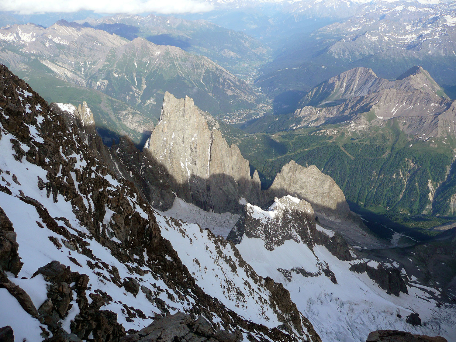 Vue de sommet Amédée (la Noire et Courmayeur)