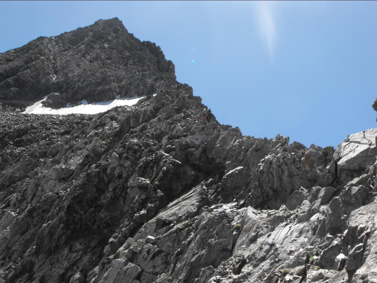 Arête au-dessus du Col du Bec