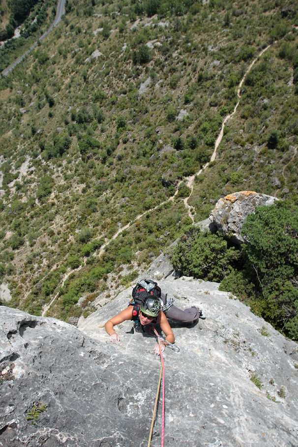 La variante en 6a+, très beau pilier!
