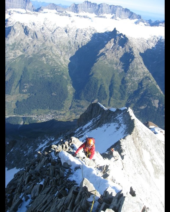 De l'avant sommet, vue sur l'arête Nord