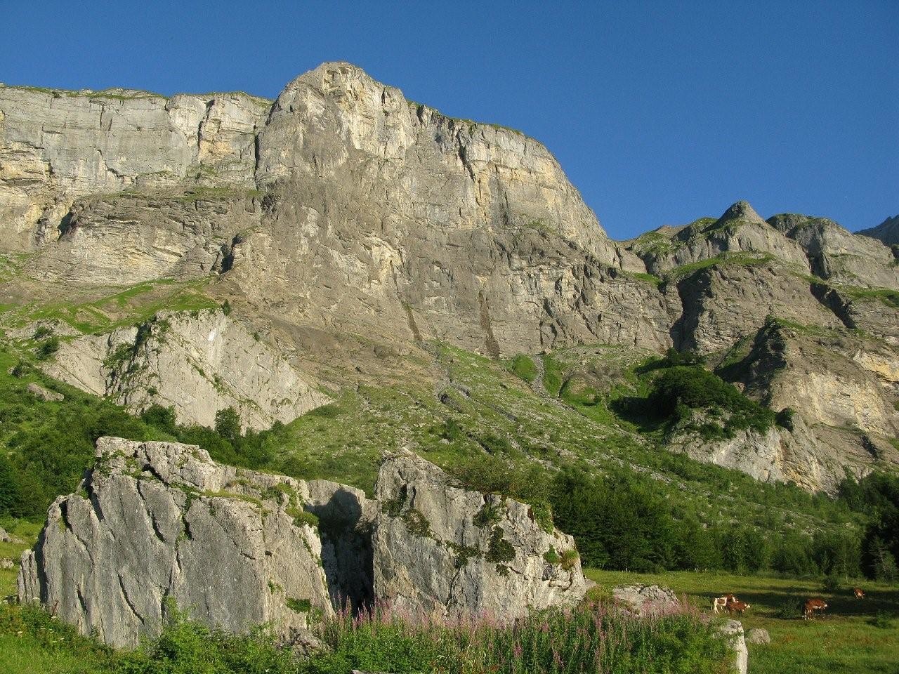 La Pierre fendue