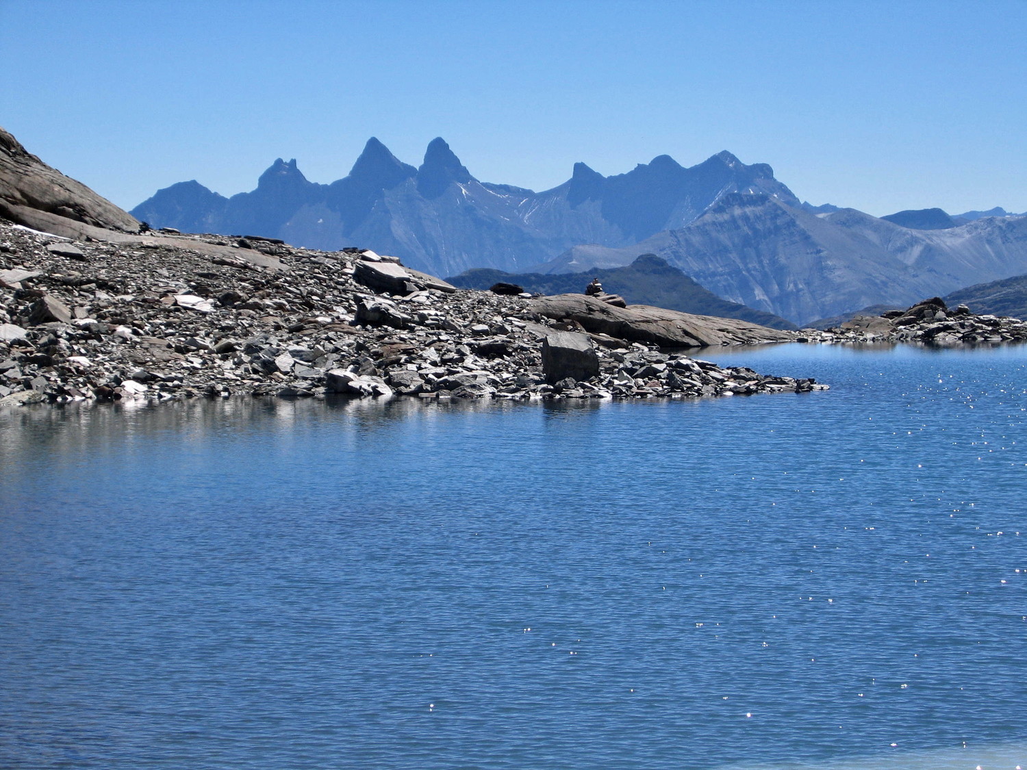 les arves, du lac du rocher blanc