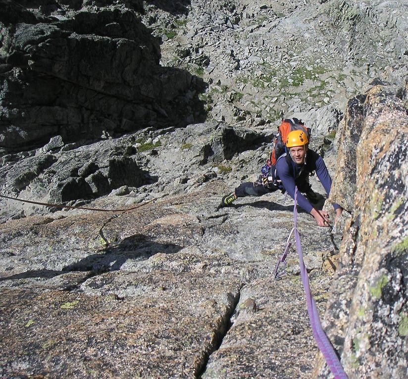 Aiguille de la Cabane- Bon Accueil - Dièdre du haut