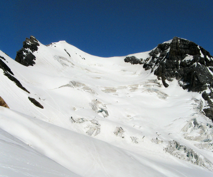 La partie supérieure du Biefertengletscher, le Piz Russein et le Glarner Tödi