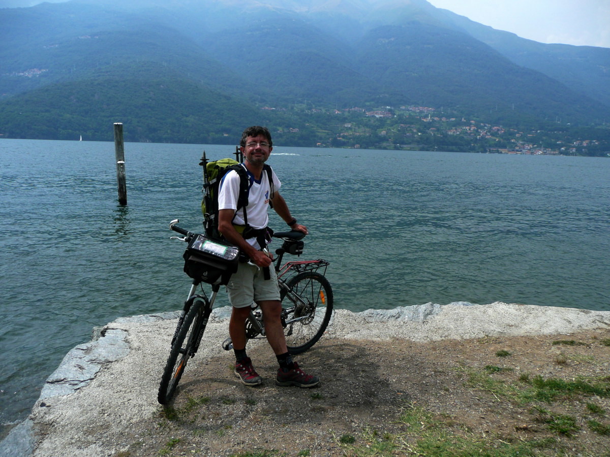 Départ du Lac de Come (205m) pour le Legnone (2610m)