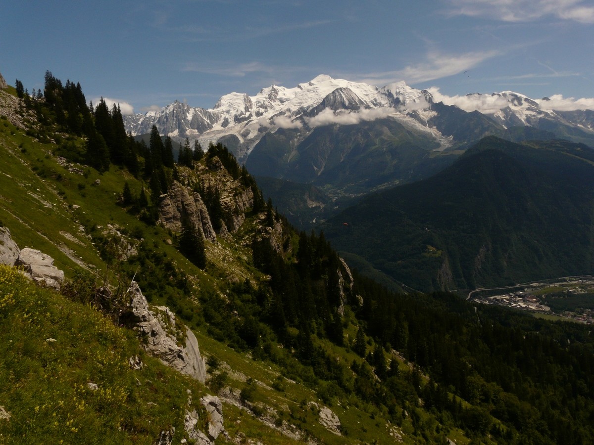 Montée au Chalet de Platé