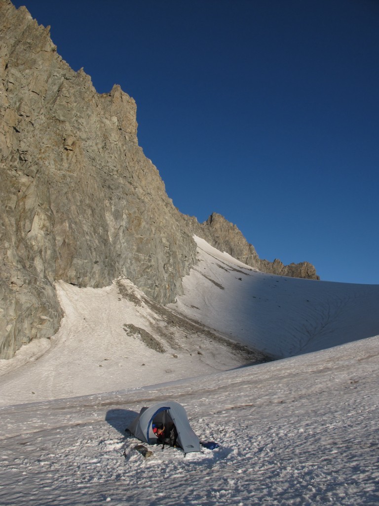 bivouac au pied des aiguilles marbrées