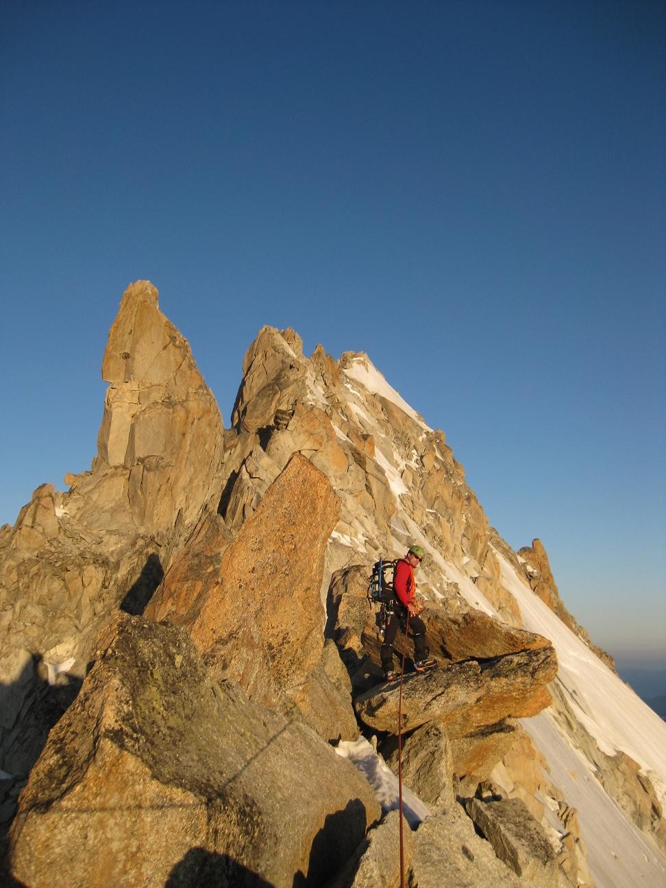 Sur l'arête