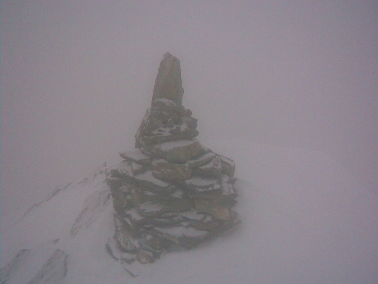 Cairn du sommet comme quoi j'y étais quoique ce pourrait être un montage