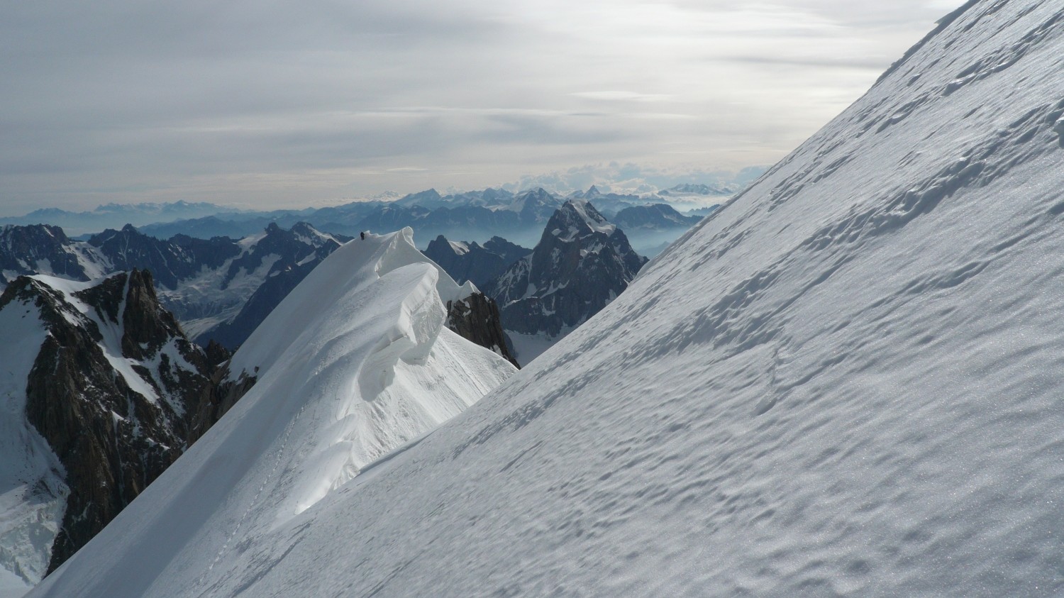 Sous le sommet
