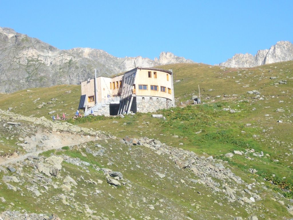le refuge de peclet-polset
