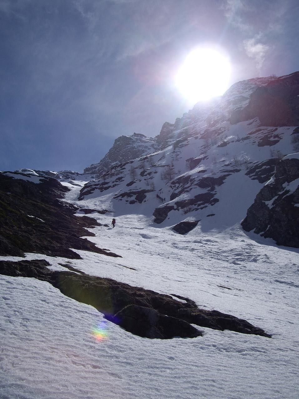 Depuis le bas