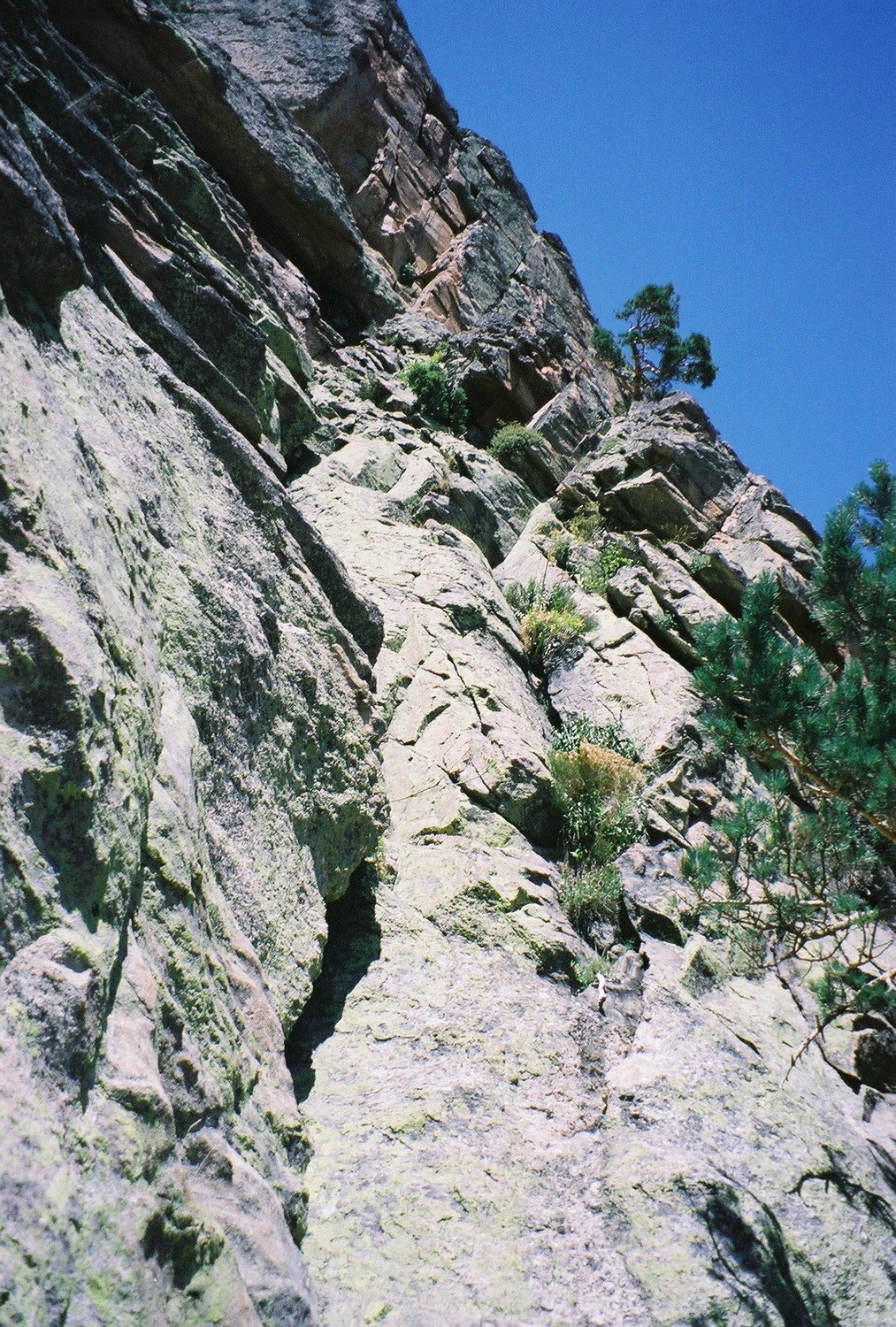 Une jolie fissure