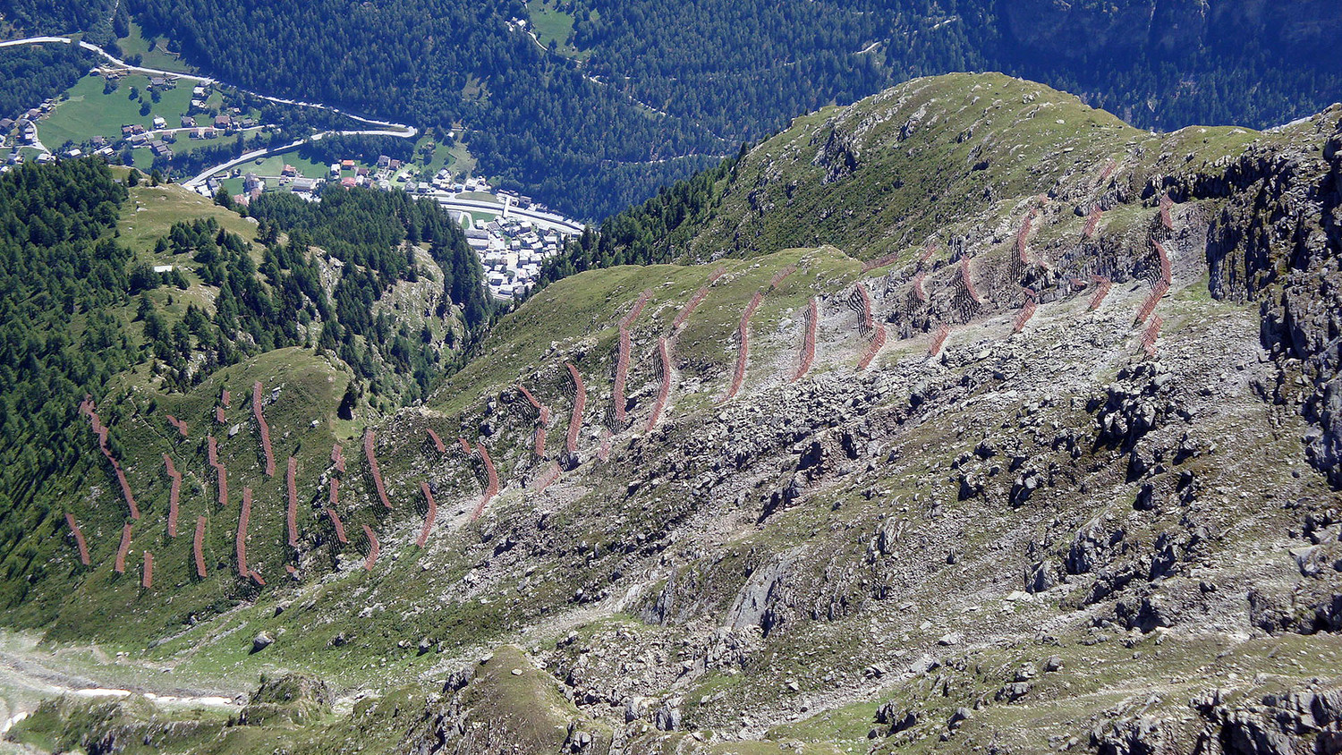 Pare-avalanche sur St. Niklaus