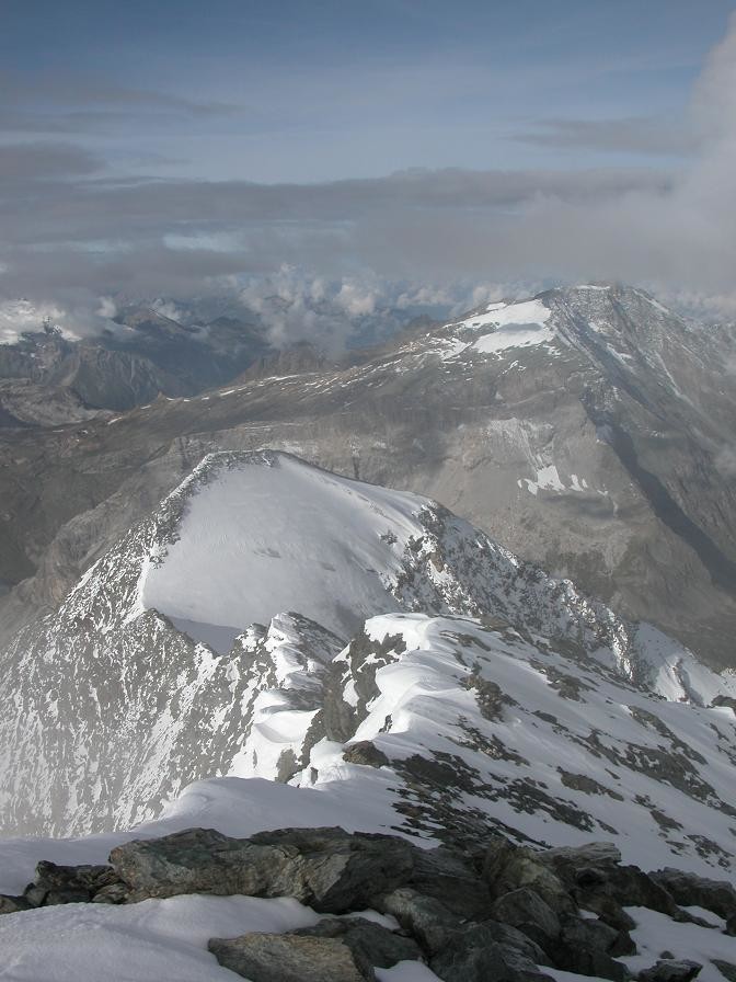 Du sommet vue sur le Dôme des platières