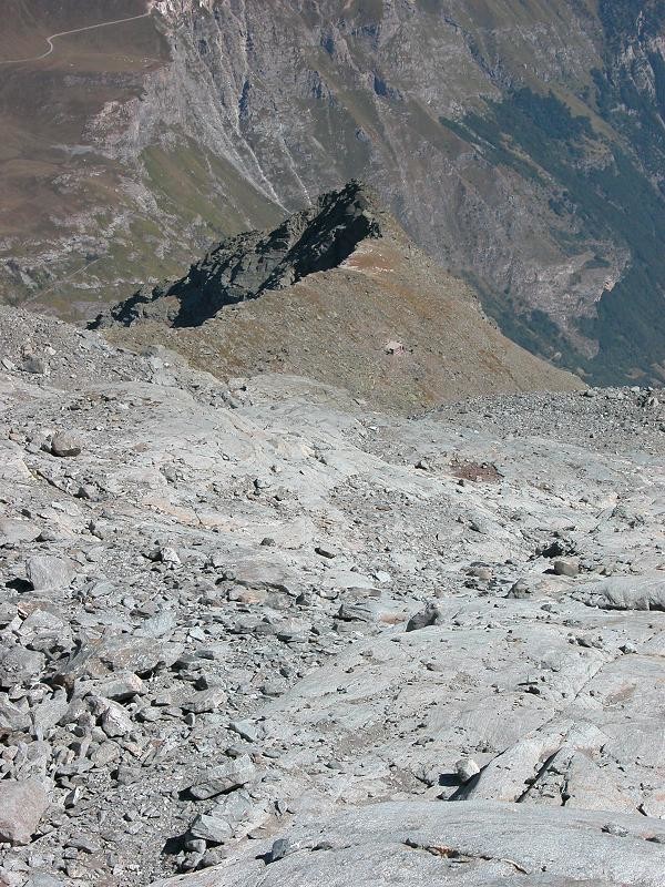 En bas le bivouac Vacca