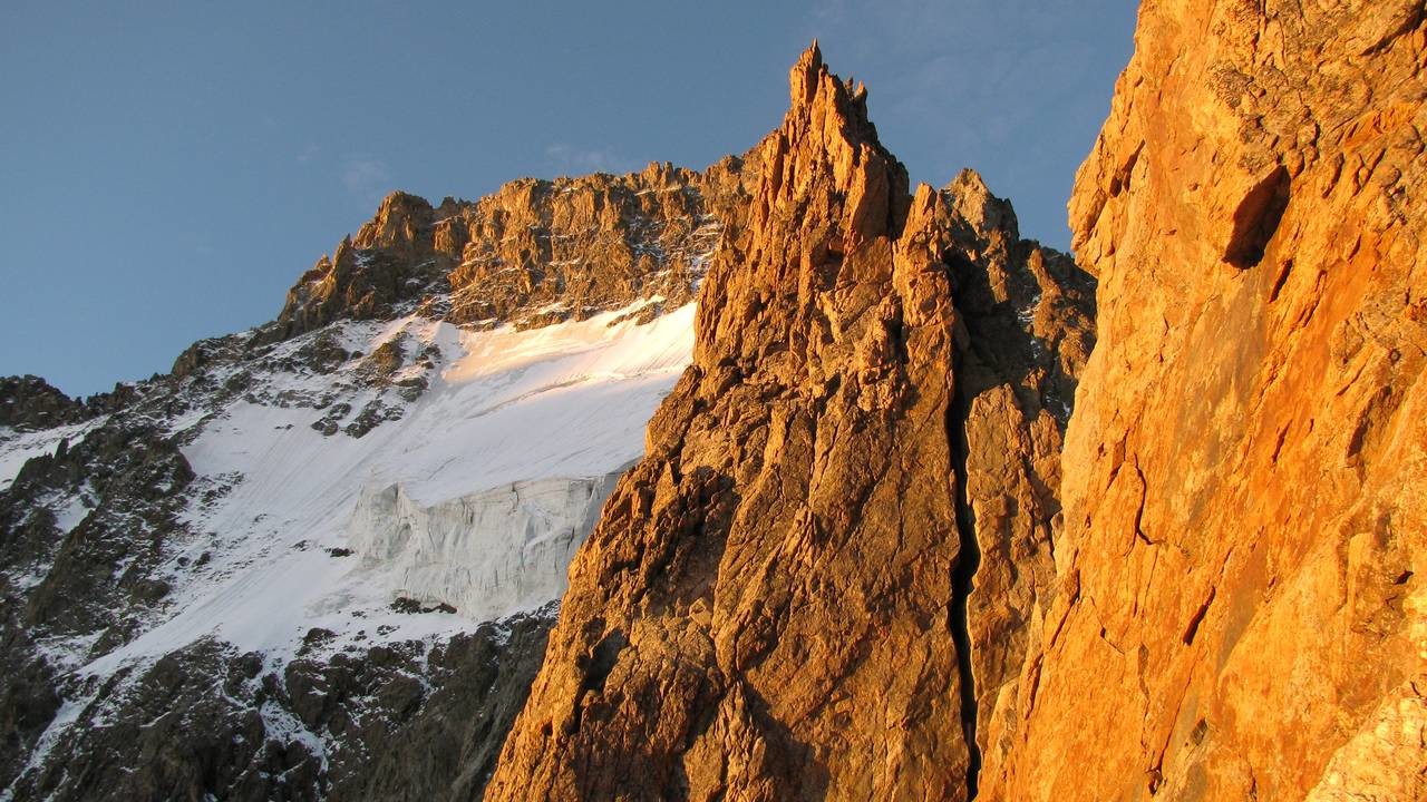 Les aiguilles de Coste Rouge
