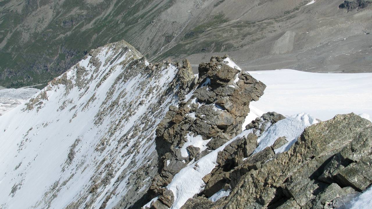 L'arête de descente : vue générale