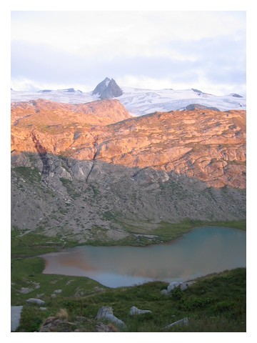 Coucher du soleil sur le glacier du Ruitor
