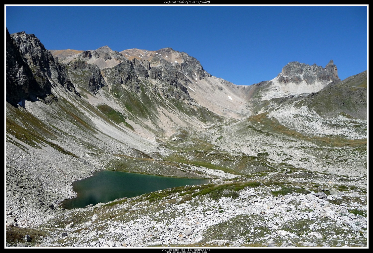 Lac du Peyron devant le Thabor