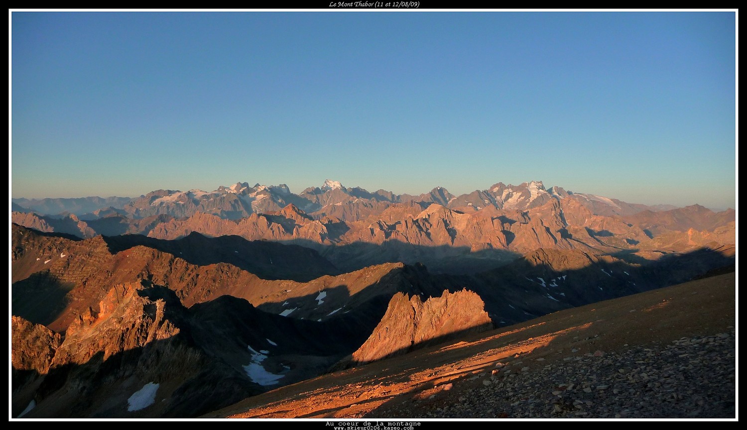 Les Ecrins sous les 1ers rayons