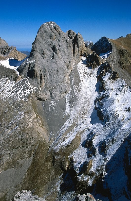 Amoulat arête W vu depuis la Grande Arcizette