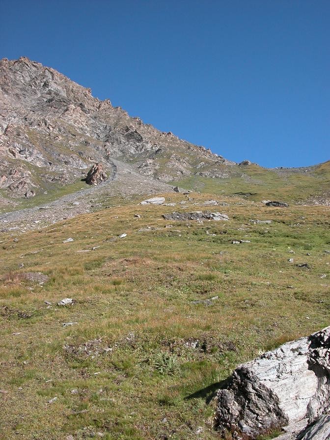 Accés au col de la Bramanette