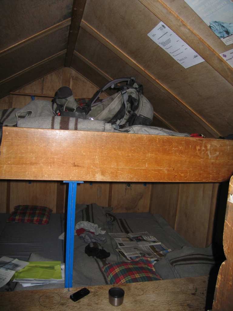 A l'intérieur du bivouac II