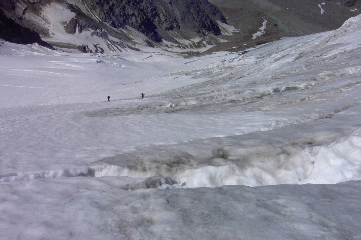 glacier tourmenté sous le Fletschhorn