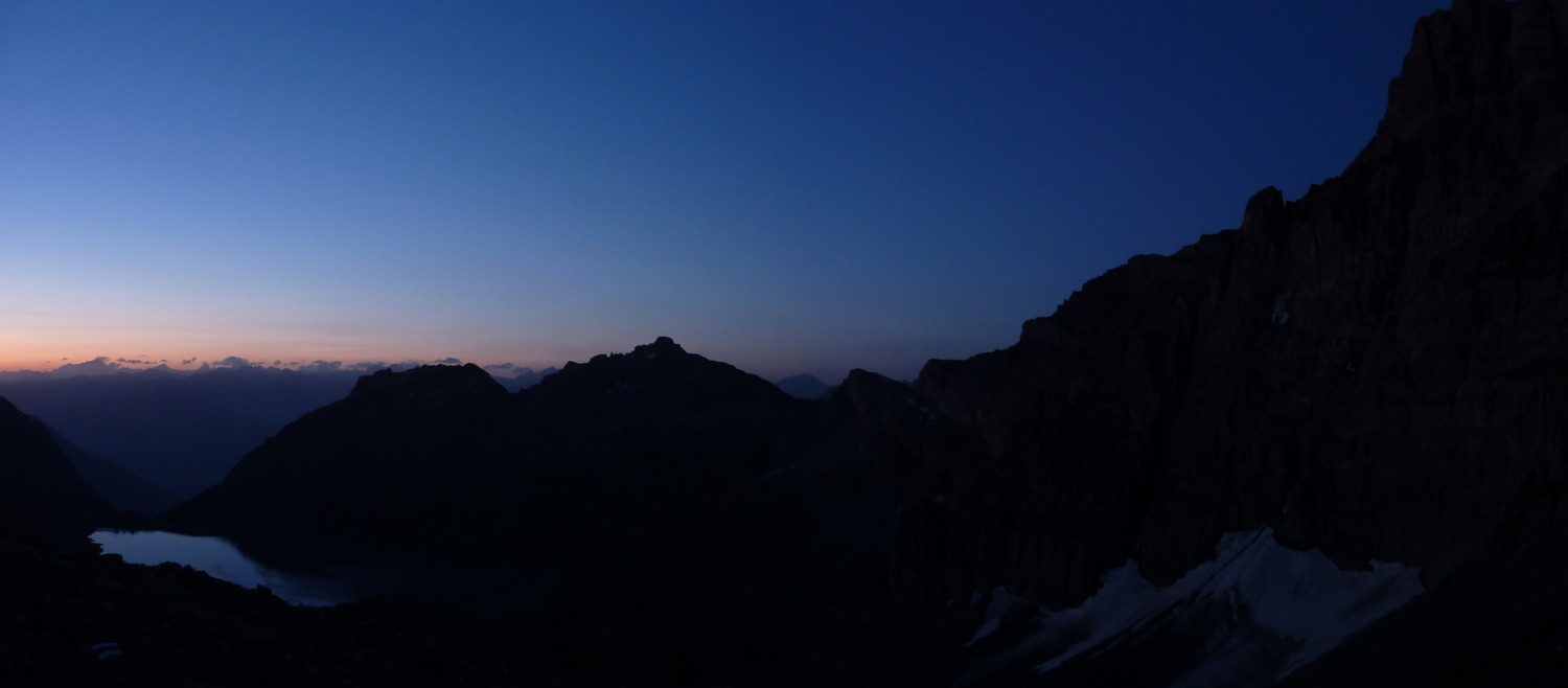 Lever de soleil depuis l'abri-bivouac