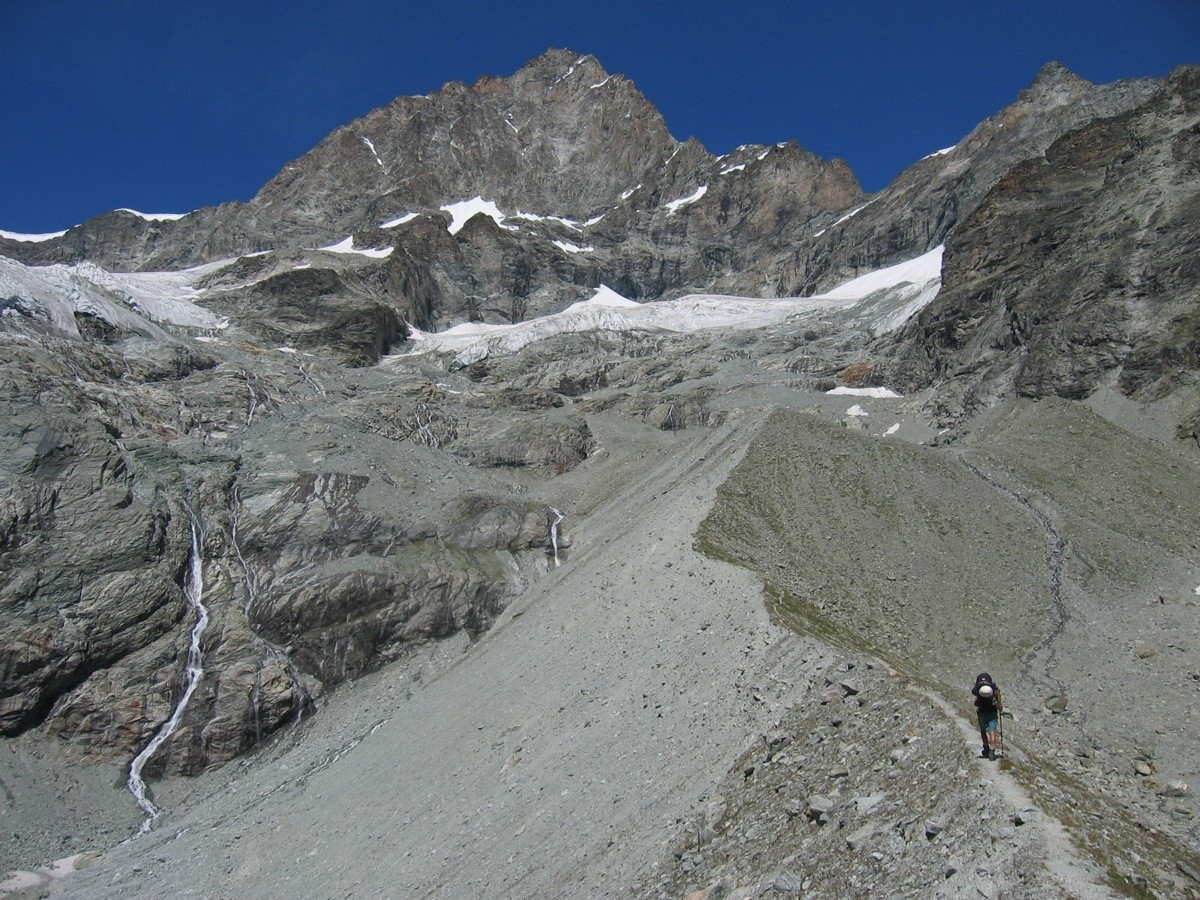 Moraine d'Arben et face S de l'Ober Gabelhorn