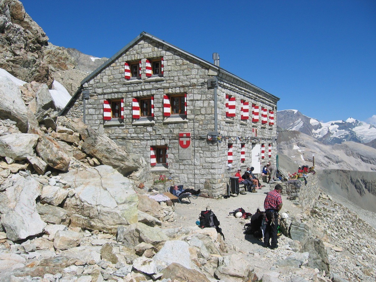 Rothornhütte