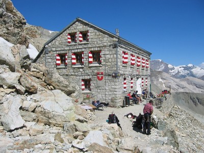 Rothornhütte