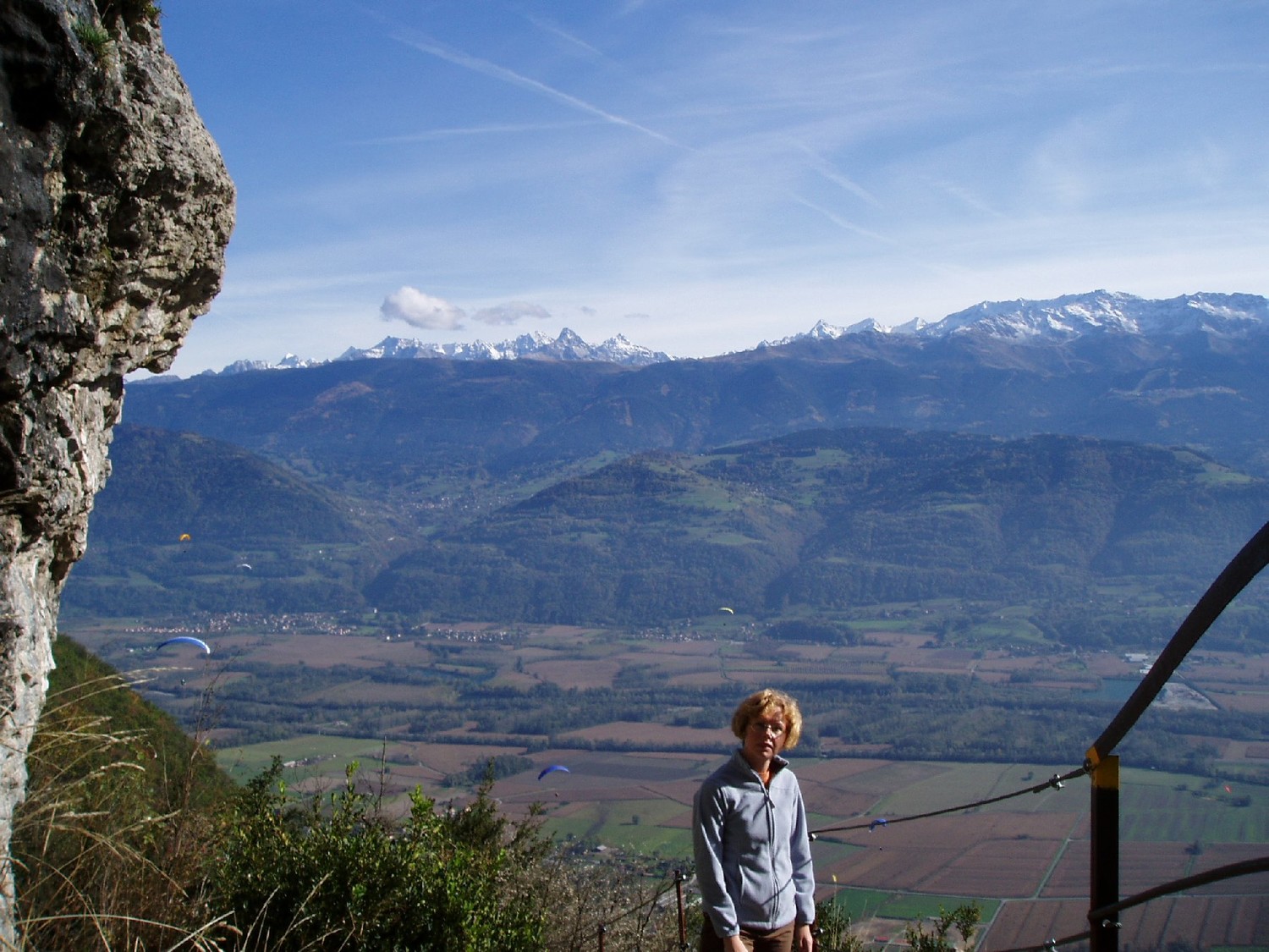 Belledonne en fond