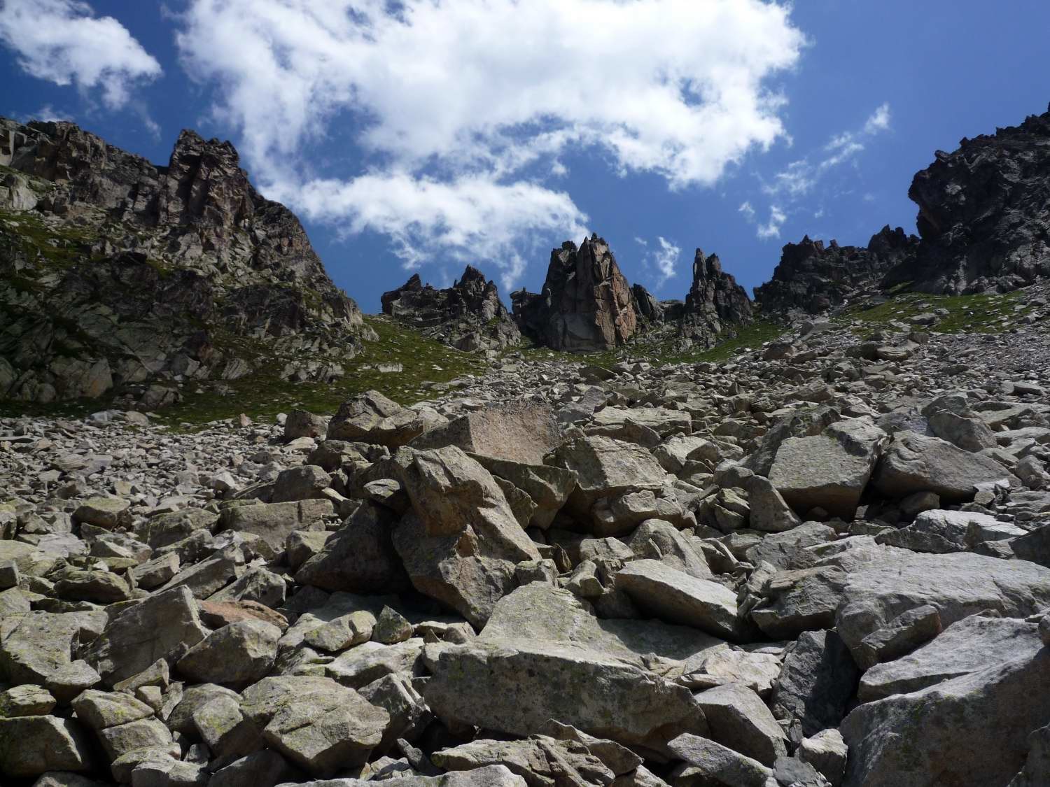 Seconde partie des Crêtes de la Mourelle arête sud)
