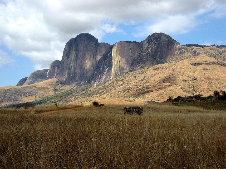 Le massif du Tsaranoro