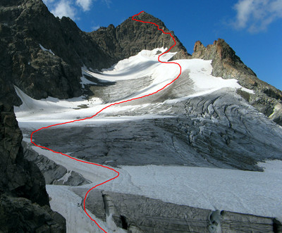 Le Piz Kesch et la partie supérieure du Glacier da Porchabella Le Piz Kesch et la partie supérieure du Glacier da Porchabella