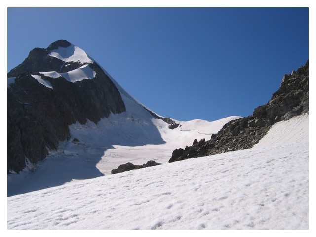 Aiguille orientale de Tré la tête vue du Petit Mont Blanc