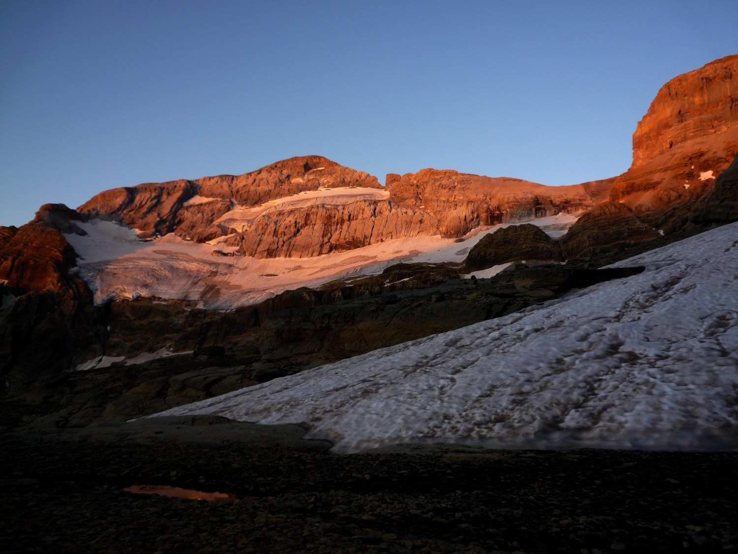 Lever de soleil du le Mont Perdu