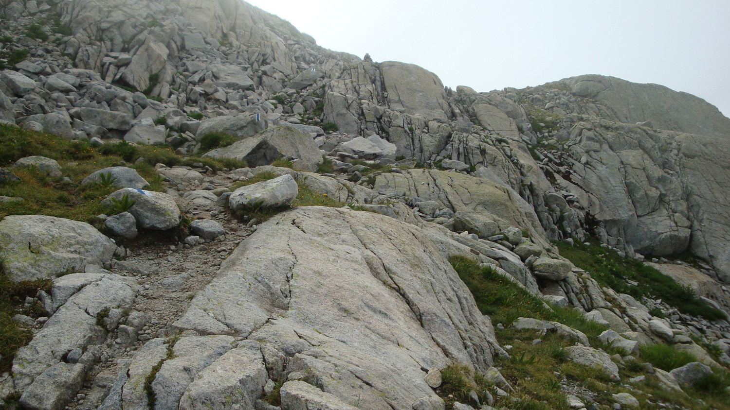 Montée au Casnil