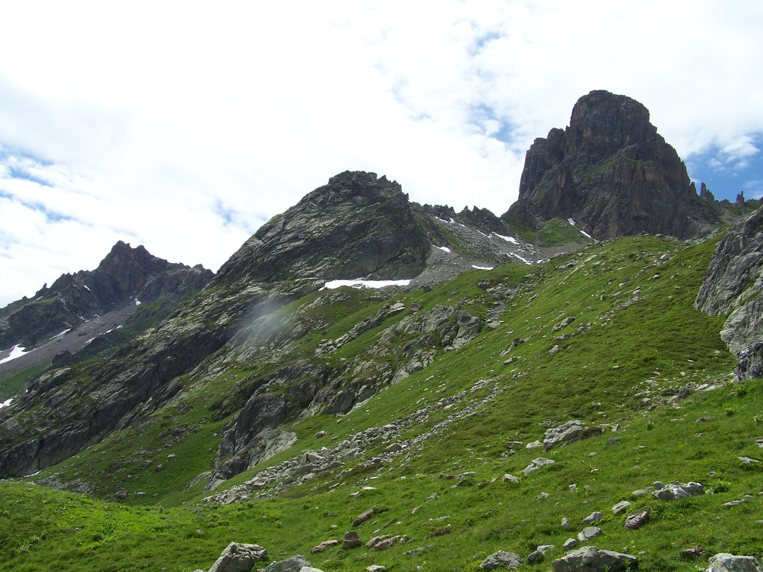La tête de la Balme et la Pierra Menta.