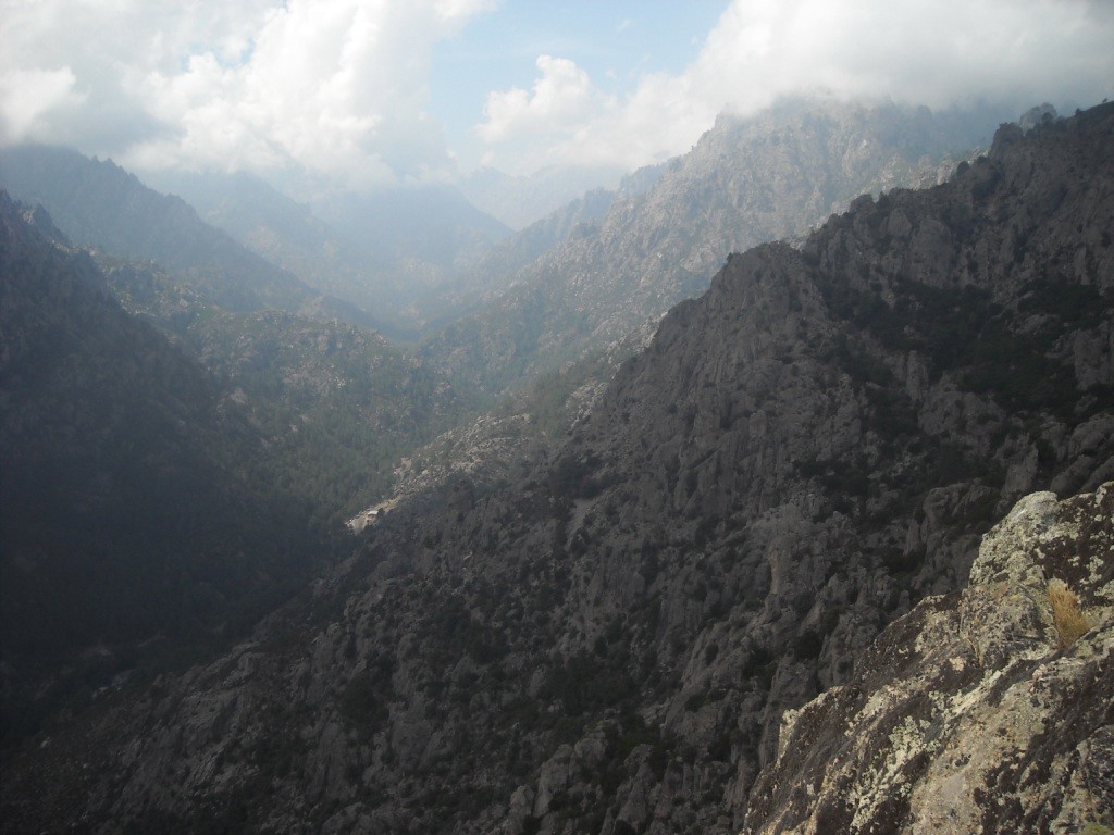 Vallée de la Restonica vue depuis le sommet