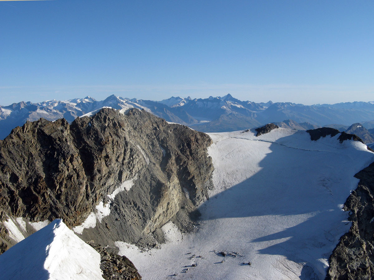 Fletschhorn dalla vetta del Lagginhorn.